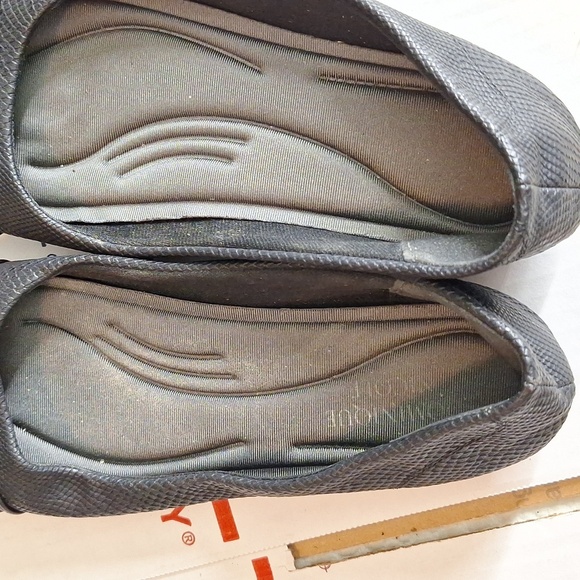 BLACK FLATS SIZE 7 - Picture 5 of 7